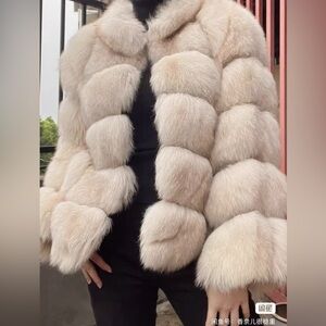 Luxury Top Elegant Cream 100% Real  Fox Fur Jacket